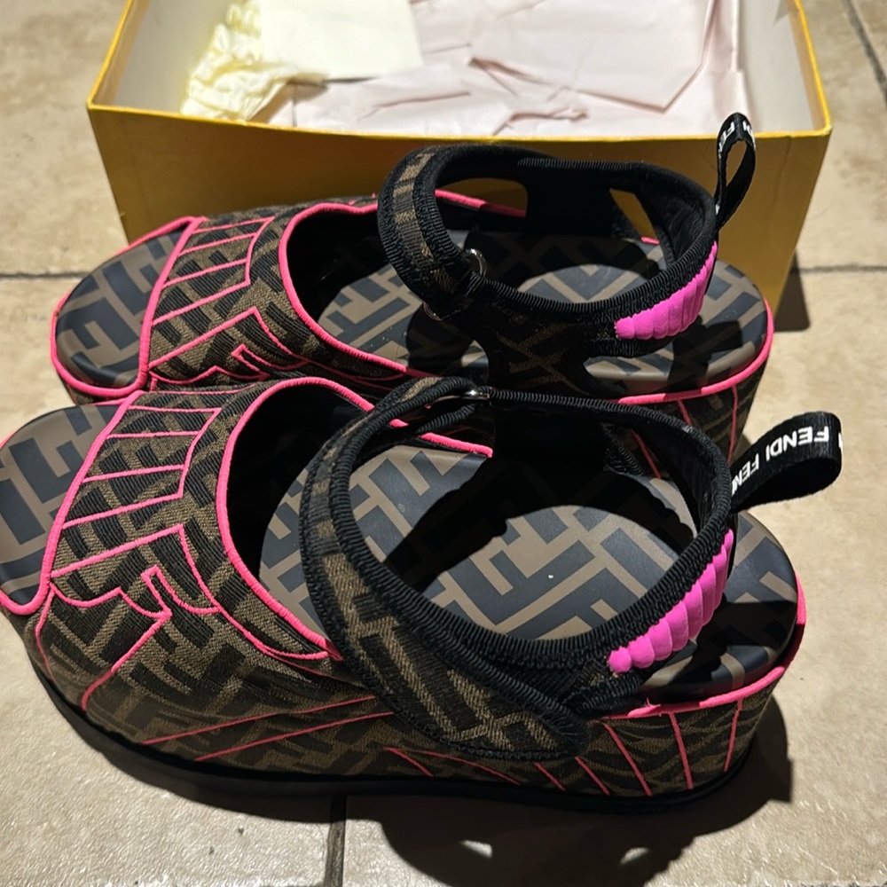 Fendi stack sandals show stoppers